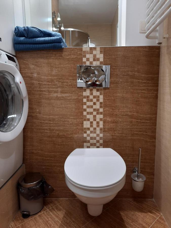 Apartament W Centrum Wroclawia Apartment Bagian luar foto